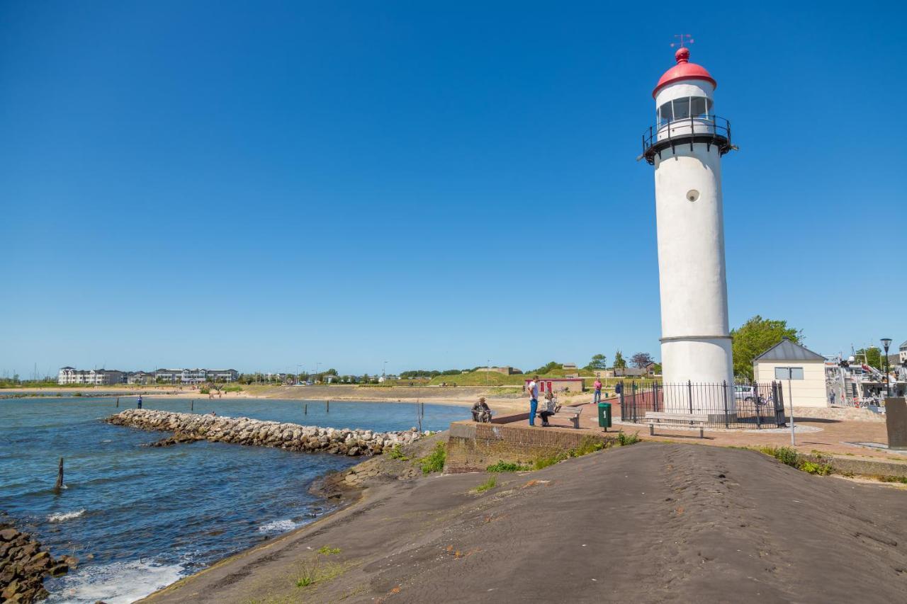 Beachhotel Cape Helius Хеллевутслёйс Экстерьер фото